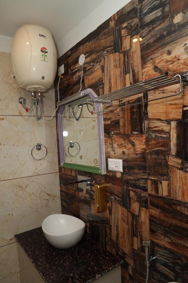 Hotel Cordelia Inn By Devpaga Hotels Pvt Ltd Rishīkesh Dış mekan fotoğraf